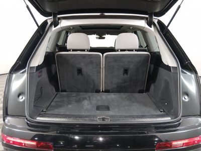 2020 Audi Q7 - Photo 11