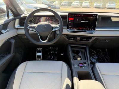 2026 Volkswagen Tiguan — photo 10 view