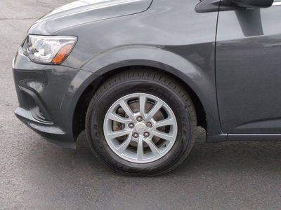 2020 Chevrolet Sonic - Photo 7