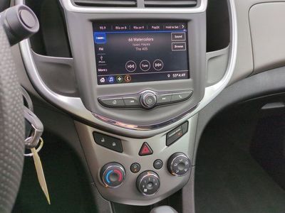 2020 Chevrolet Sonic - Photo 11