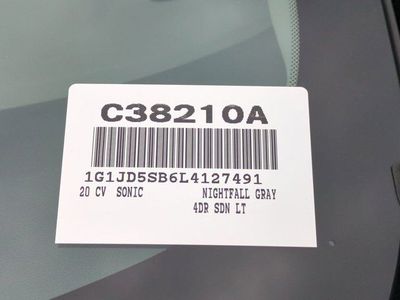 2020 Chevrolet Sonic - Photo 16