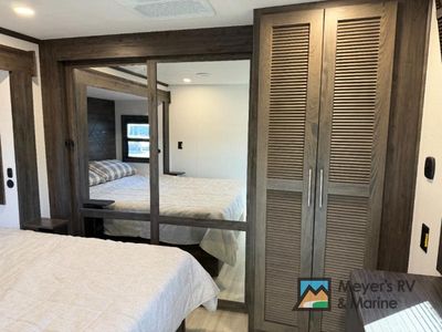 2025 Keystone RV Fuzion - Photo 23