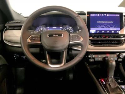 2025 Jeep Compass — detail view