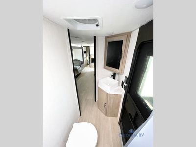 2026 Forest River Cherokee Grey Wolf Black Label — photo 9 view
