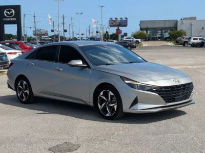 2023 Hyundai Elantra - Photo 7