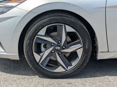 2023 Hyundai Elantra - Photo 9