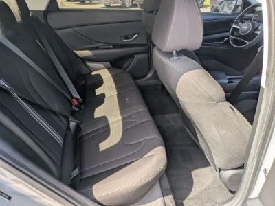 2023 Hyundai Elantra - Photo 21