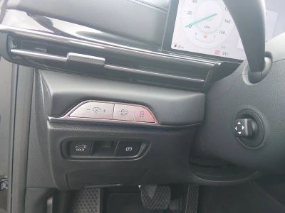 2025 Genesis GV80 - Photo 13