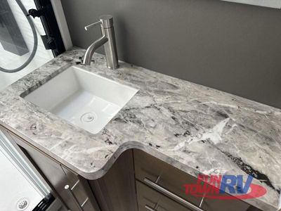 2026 Keystone RV Fuzion - Photo 29