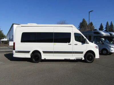 2027 Grech RV STRADA-ION - Photo 17