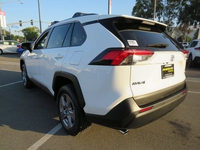 2024 Toyota RAV4 - Photo 8