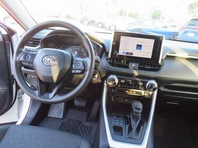 2024 Toyota RAV4 - Photo 21