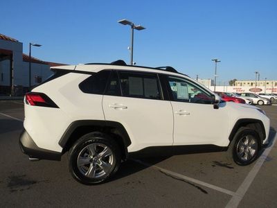 2024 Toyota RAV4 - Photo 13