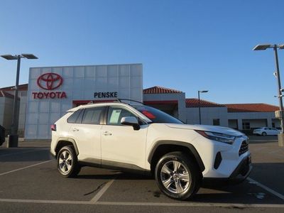 2024 Toyota RAV4 - Photo 14
