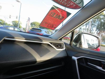 2024 Toyota RAV4 - Photo 29