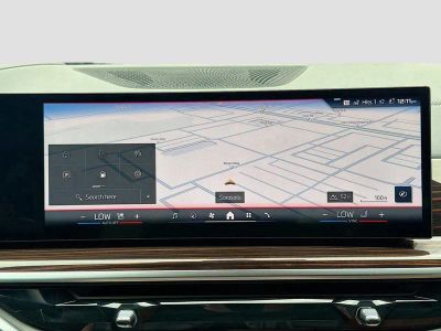 2026 BMW X5 — photo 34 view