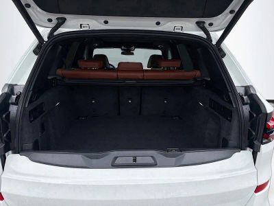 2026 BMW X5 — photo 12 view