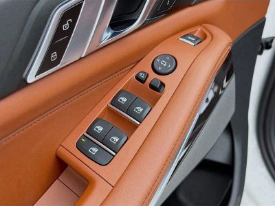 2026 BMW X5 — photo 24 view
