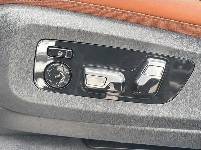 2026 BMW X5 — photo 26 view