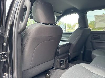 2026 RAM 3500 — photo 43 view