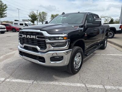 2026 RAM 3500 — photo 13 view