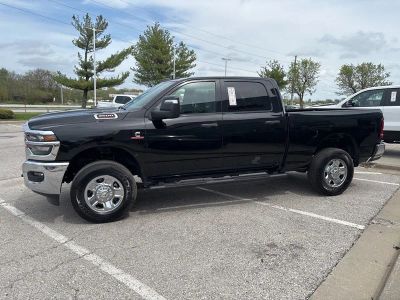 2026 RAM 3500 — photo 18 view