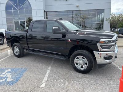 2026 RAM 3500 — photo 39 view