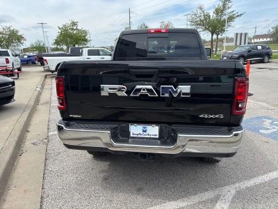 2026 RAM 3500 — photo 26 view