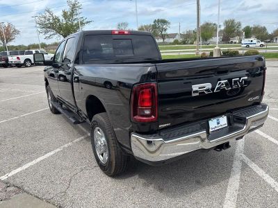 2026 RAM 3500 — photo 22 view
