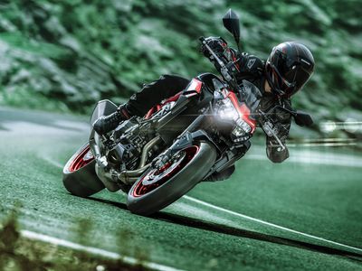 2024 Kawasaki Z900 ABS - Photo 4
