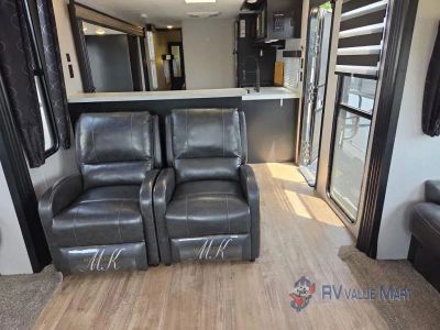 2021 Forest River RV Cherokee — photo 20 view