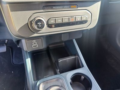 2026 Ford Maverick - Photo 16
