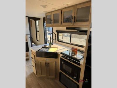 2027 Forest River RV Cherokee Grey Wolf — photo 20 view