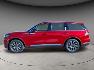 2026 Lincoln Aviator — side profile view