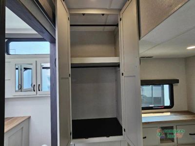 2027 Coachmen RV Chaparral — photo 50 view