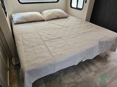 2027 Coachmen RV Chaparral — photo 46 view