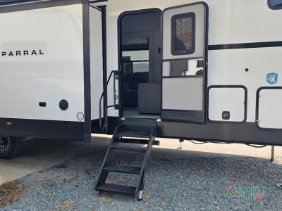 2027 Coachmen RV Chaparral — photo 7 view