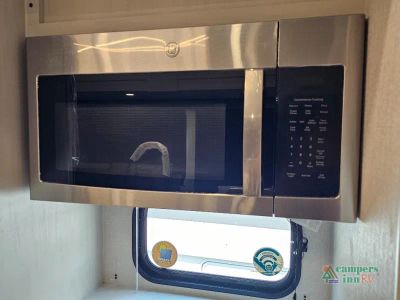 2027 Coachmen RV Chaparral — photo 22 view
