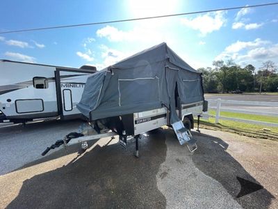 2020 BLACK SERIES Black Series Camper — detail view
