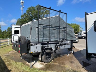 2020 BLACK SERIES Black Series Camper — photo 14 view