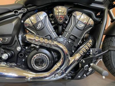 2025 Indian Motorcycle Super Scout Black Smoke with Graphics - Photo 12