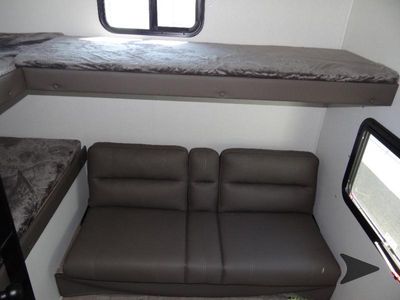 2026 Coachmen RV Freedom Express Select - Photo 40