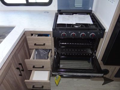 2026 Coachmen RV Freedom Express Select - Photo 30