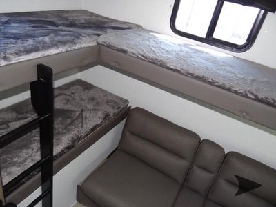2026 Coachmen RV Freedom Express Select - Photo 39