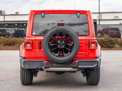 2025 Jeep Wrangler - Photo 4