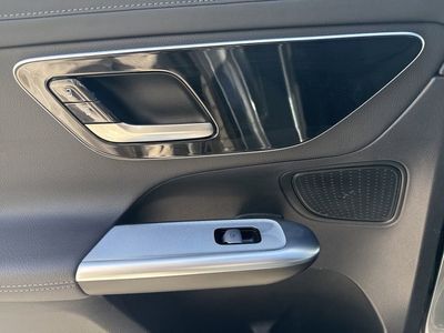 2023 Mercedes-Benz GLC 300 - Photo 24