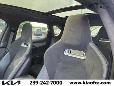 2024 Jaguar F-PACE - Photo 25