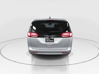 2023 Chrysler Voyager - Photo 6