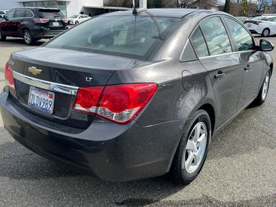 2015 Chevrolet Cruze - Photo 2