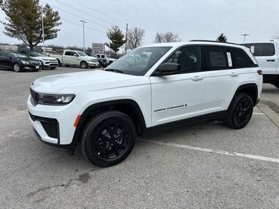 2026 Jeep Grand Cherokee — photo 10 view